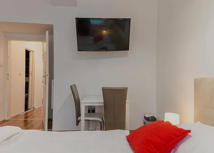 Comfortable 1br In Perfect Location Appartement