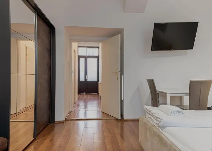 Comfortable 1br In Perfect Location Appartement Wenen