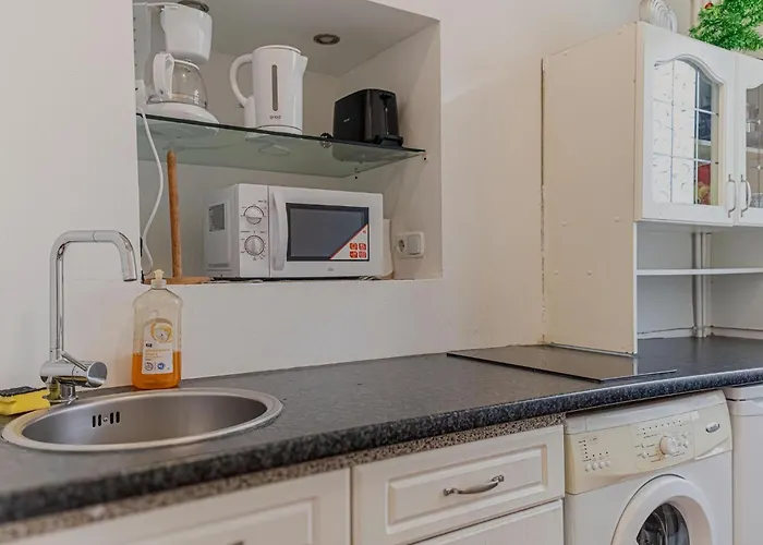 Appartement Comfortable 1br In Perfect Location *