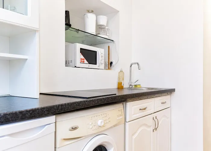 Comfortable 1br In Perfect Location Апартаменти Відень